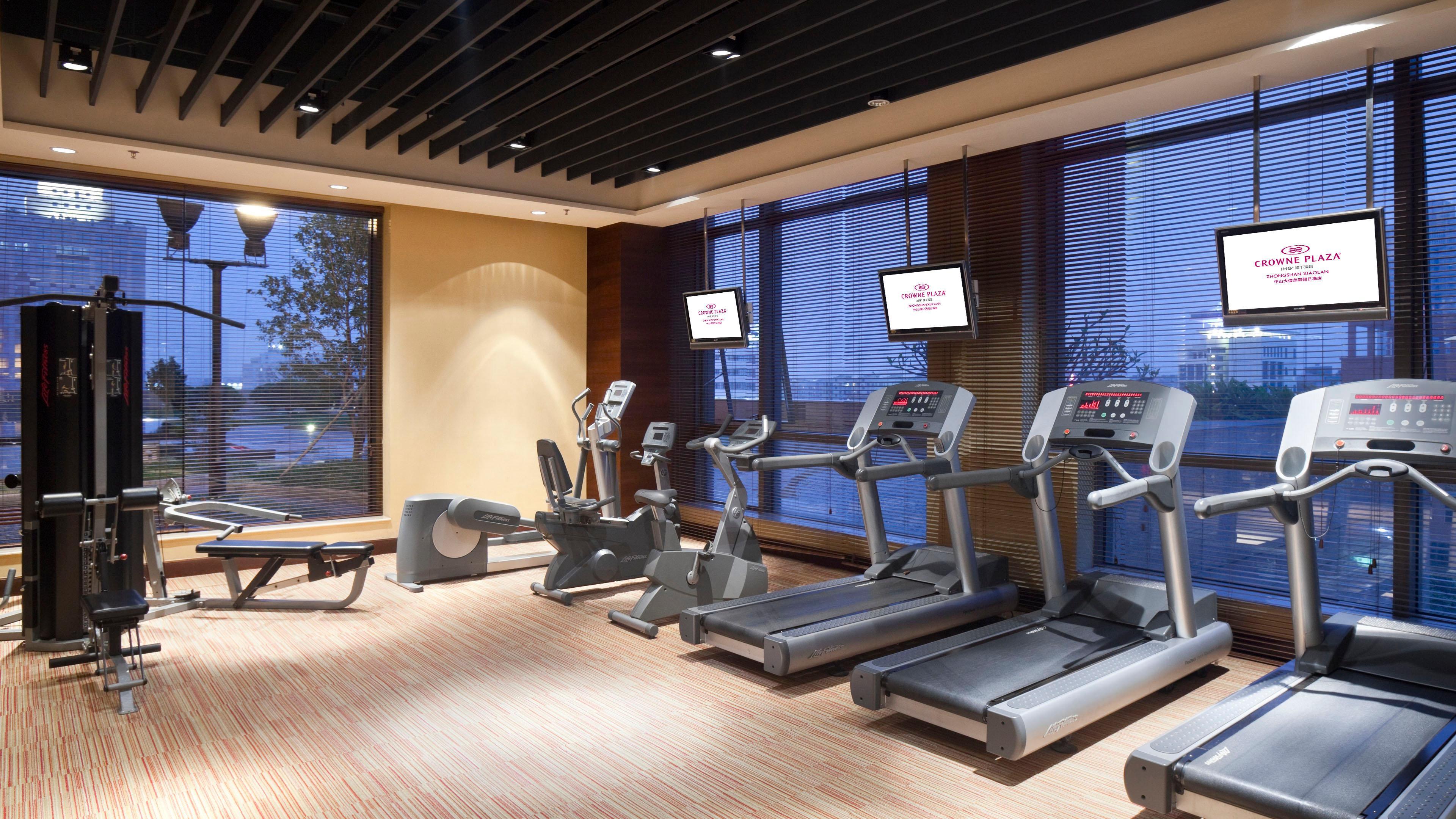 Crowne Plaza Zhongshan Xiaolan, An Ihg Hotel מראה חיצוני תמונה
